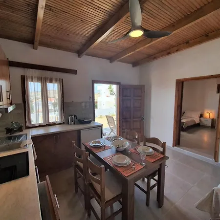 Tatil Evi Poseidon House, With Seaview Kalamaki (Heraklion)